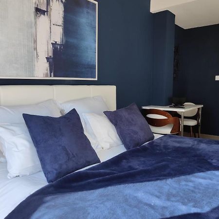 Suites Jm - Les Pins Marines - Jacuzzi & Vue Mer Bandol Buitenkant foto