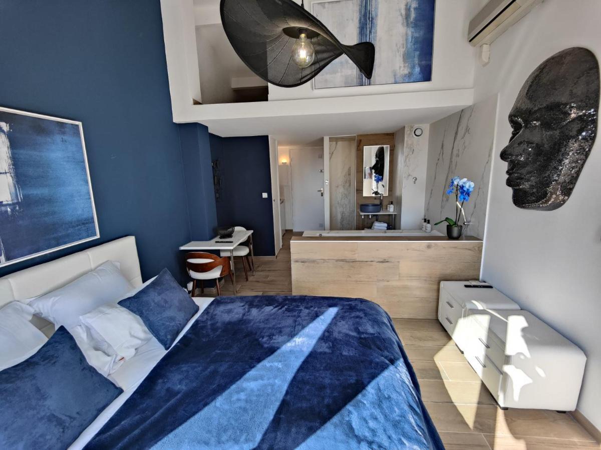 Suites Jm - Les Pins Marines - Jacuzzi & Vue Mer Bandol Buitenkant foto